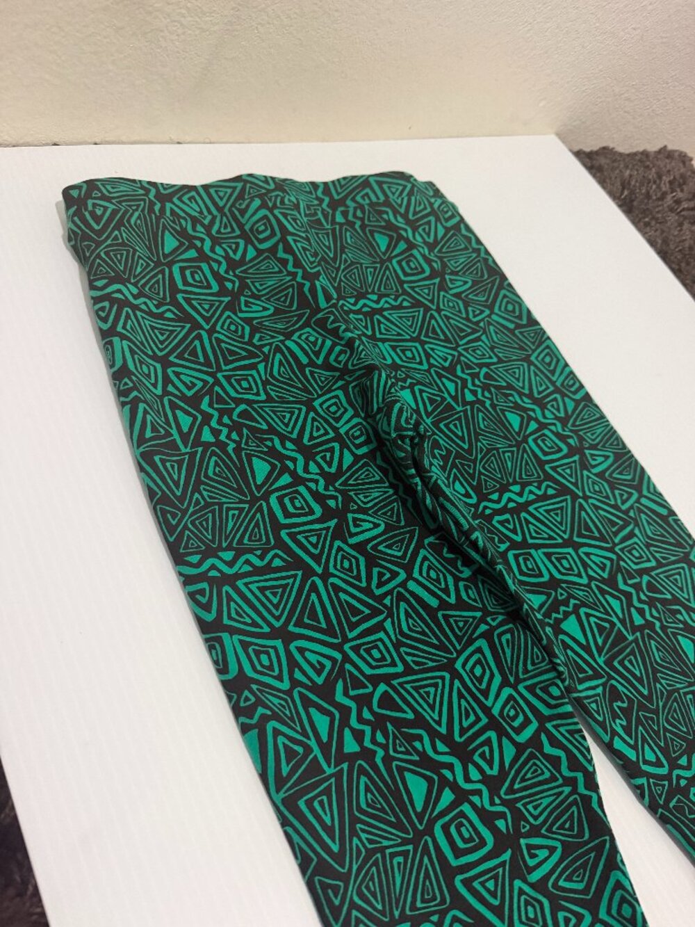 Forever 21 Emerald Green Geometric Leggings Size S